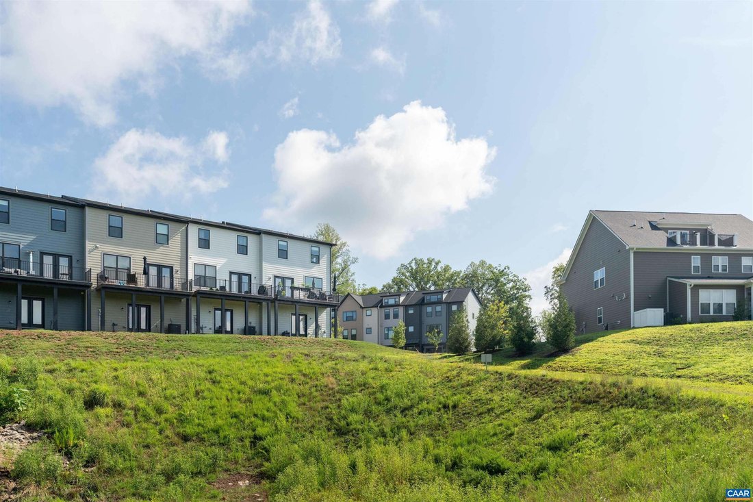 House in Charlottesville, Virginia, United States 4 - 18599691
