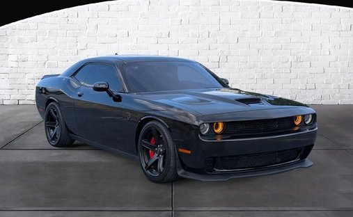 2016 Dodge Challenger SRT Hellcat Coupe 2D in Chattanooga, TN, United States 1