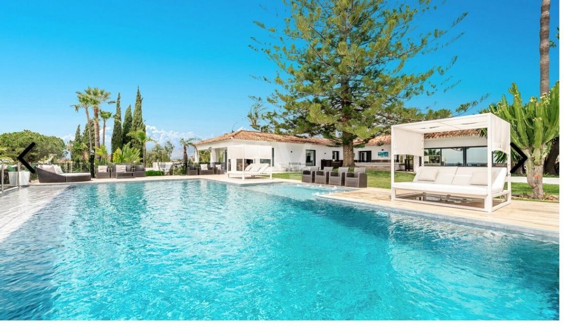 Villa in Elviria-Cabopino, Marbella, Spain 3 - 18597424