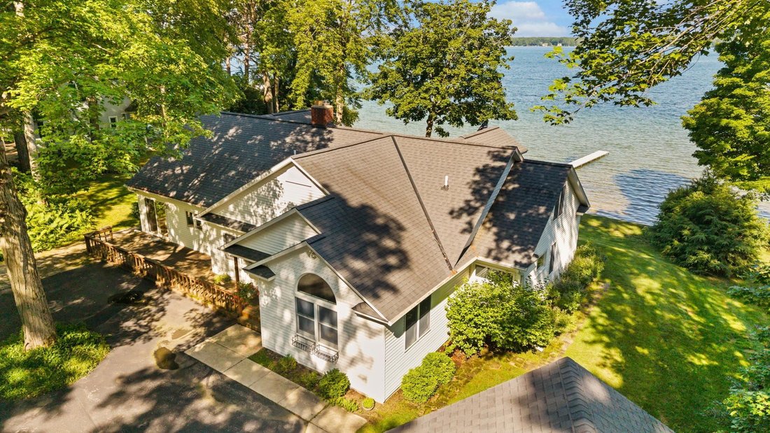 House in Traverse City, Michigan, United States 3 - 18596594