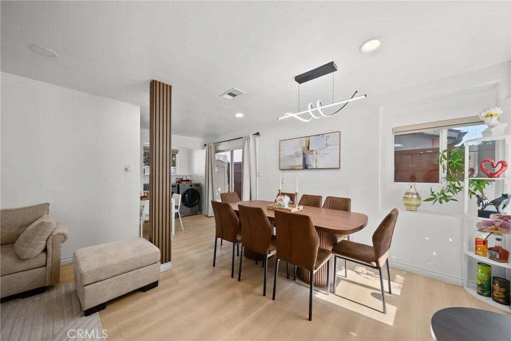 House in West Hills, California, United States 5 - 18597861