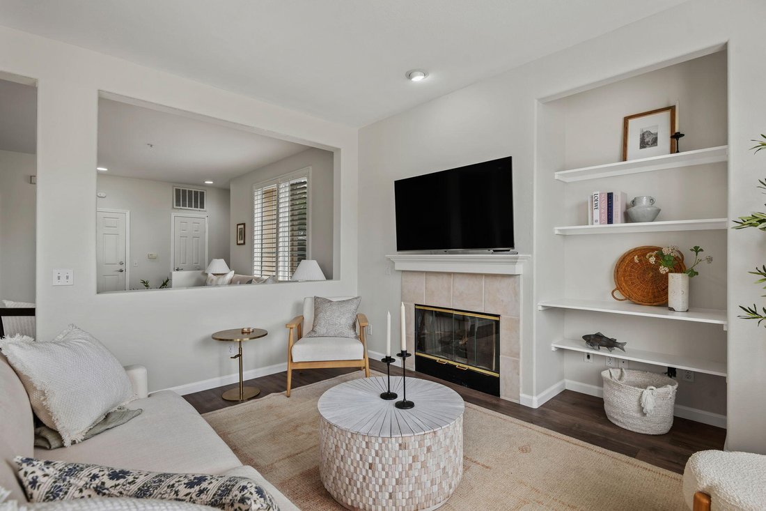 Condominio a Goleta, California, Stati Uniti 1 - 18600351