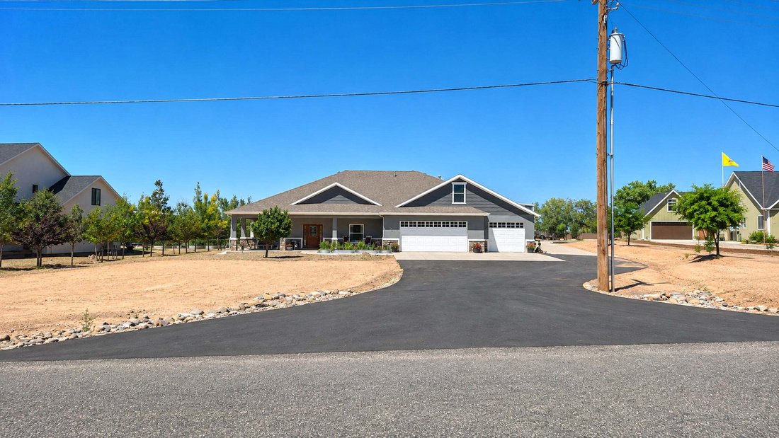House in Parowan, Utah, United States 2 - 18601106