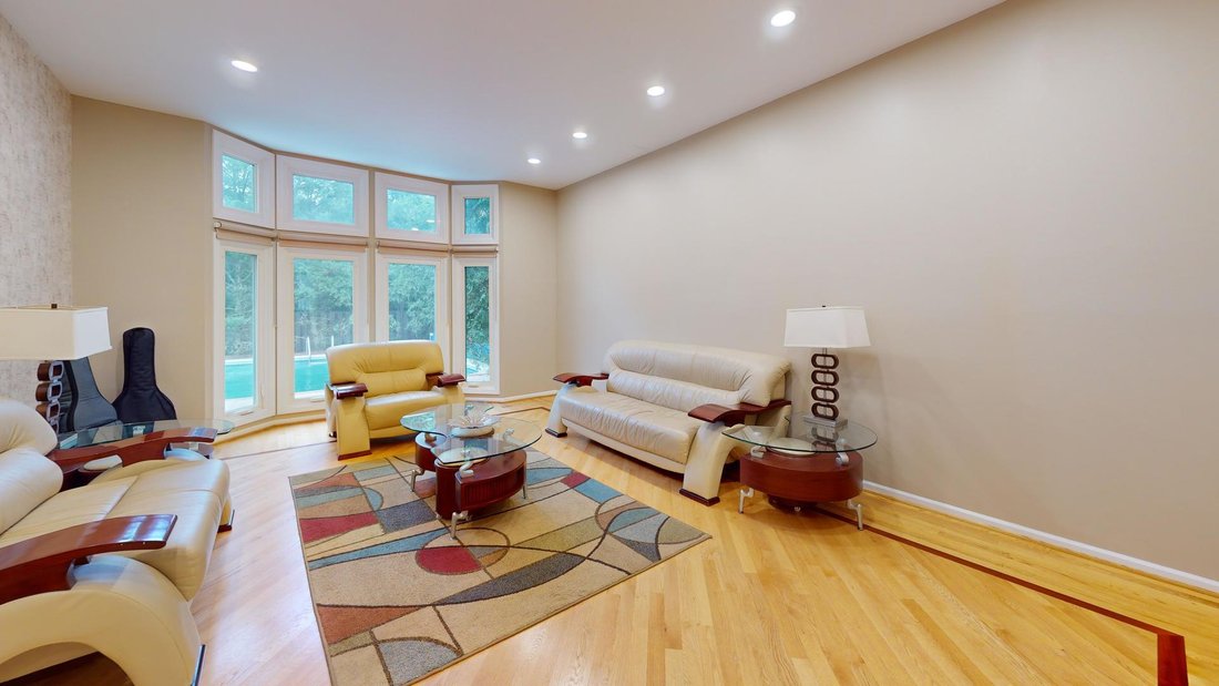 House in Buffalo Grove, Illinois, United States 4 - 18601408