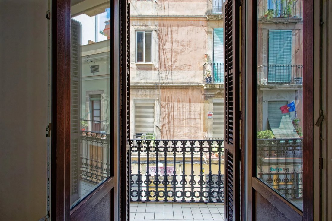 Apartment in Sarrià-Sant Gervasi, Barcelona, Spain 3 - 18598415