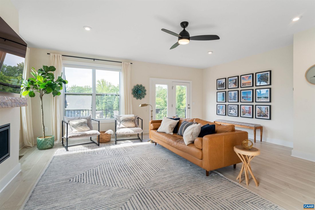 House in Charlottesville, Virginia, United States 5 - 18599691