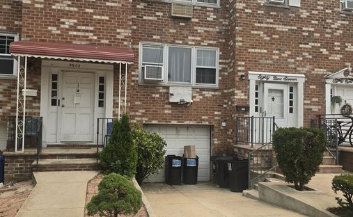 House in New York, New York, United States 1