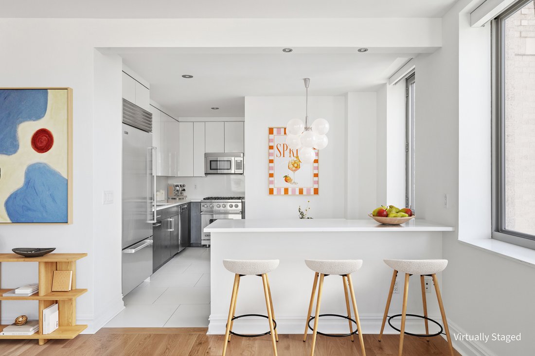 Condo in New York, New York, United States 5 - 18592856