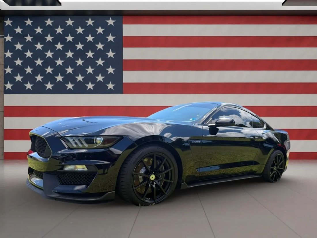 Coupe in Yorktown, VA, United States 4 - 18603248