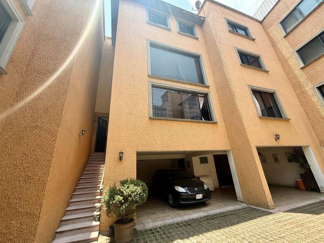 Condo in Santa Catarina Yecahuitzotl, Mexico City, Mexico 1 - 18597946