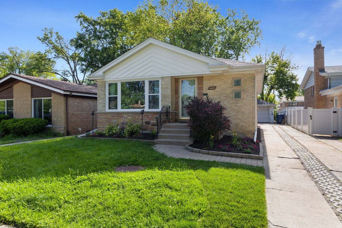 House in Wilmette, Illinois, United States 1 - 18597549