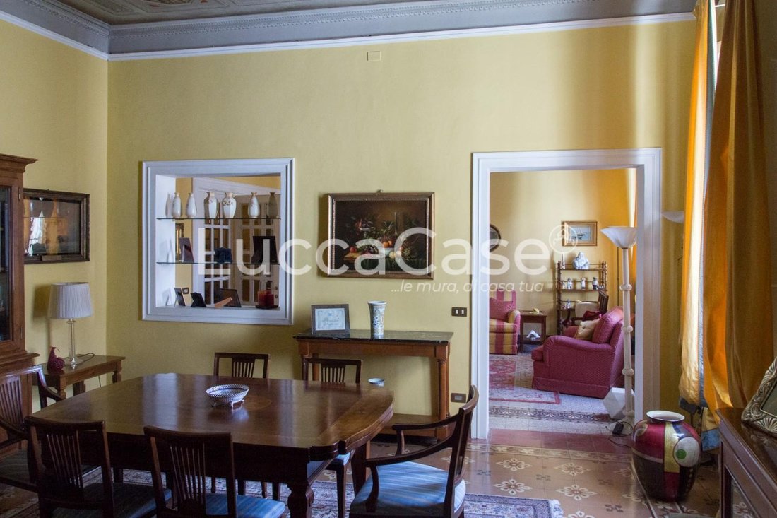 Apartment in Historic Center, Lucca, Tuscany 3 - 15745089