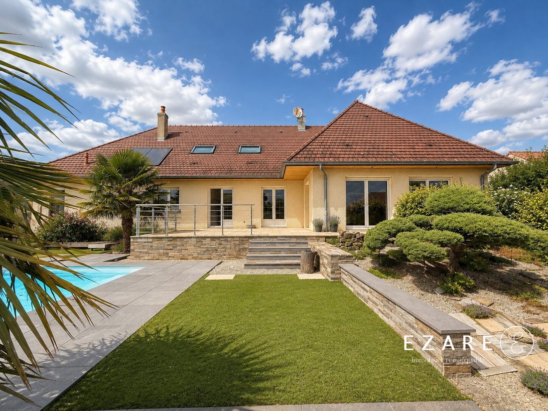 House in Arc-sur-Tille, Bourgogne – Franche-Comté, France 1 - 17815672