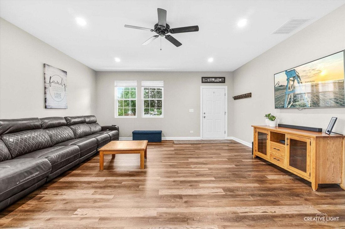 House in Pingree Grove, Illinois, United States 3 - 18601403