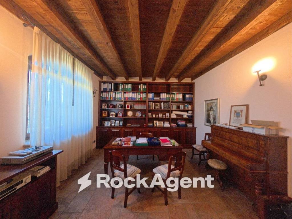 Villa in Casalpusterlengo, Lombardy, Italy 5 - 18602839