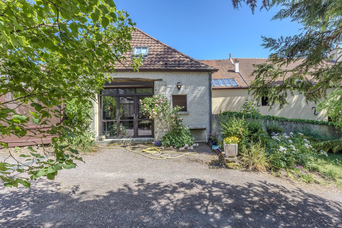 House in Flacey, Bourgogne – Franche-Comté, France 3 - 18597495