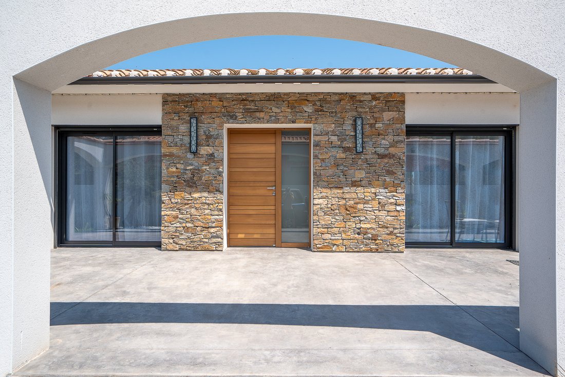 Villa in Montesquieu-des-Alberes, Occitania, France 2 - 18597659