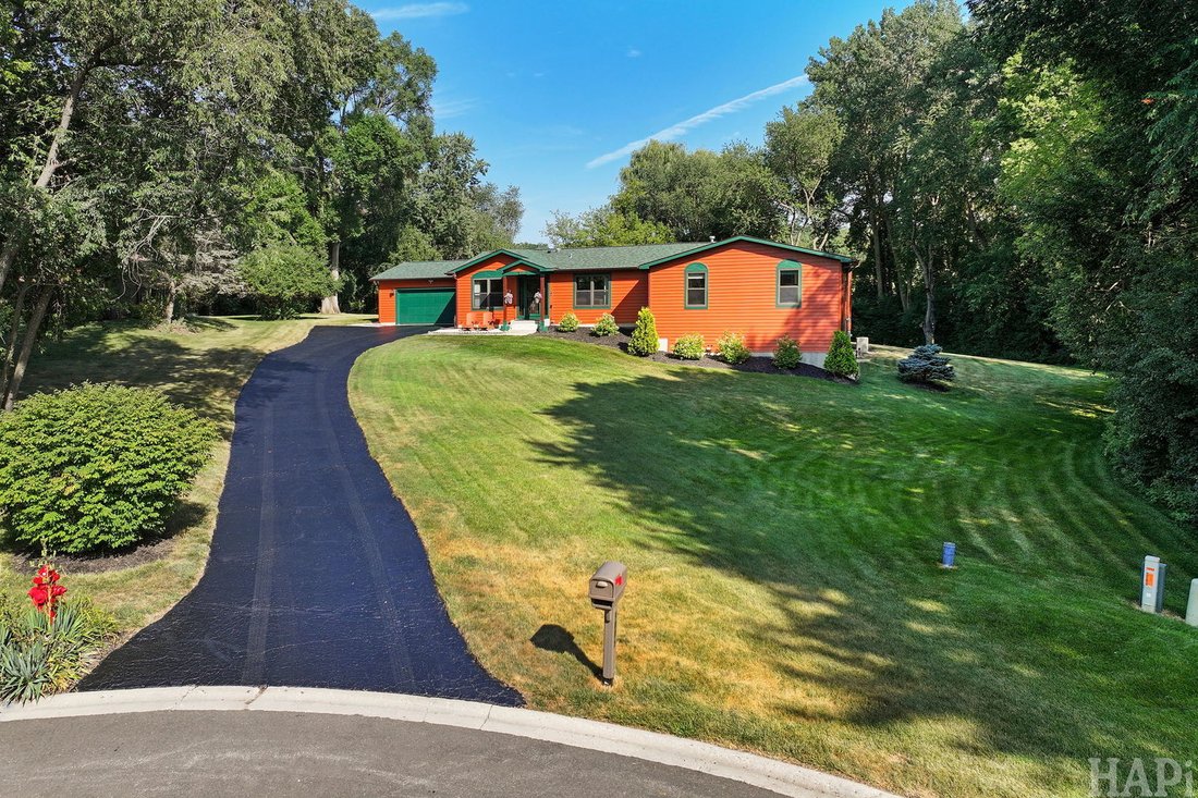 House in Fox Lake, Illinois, United States 2 - 18597548