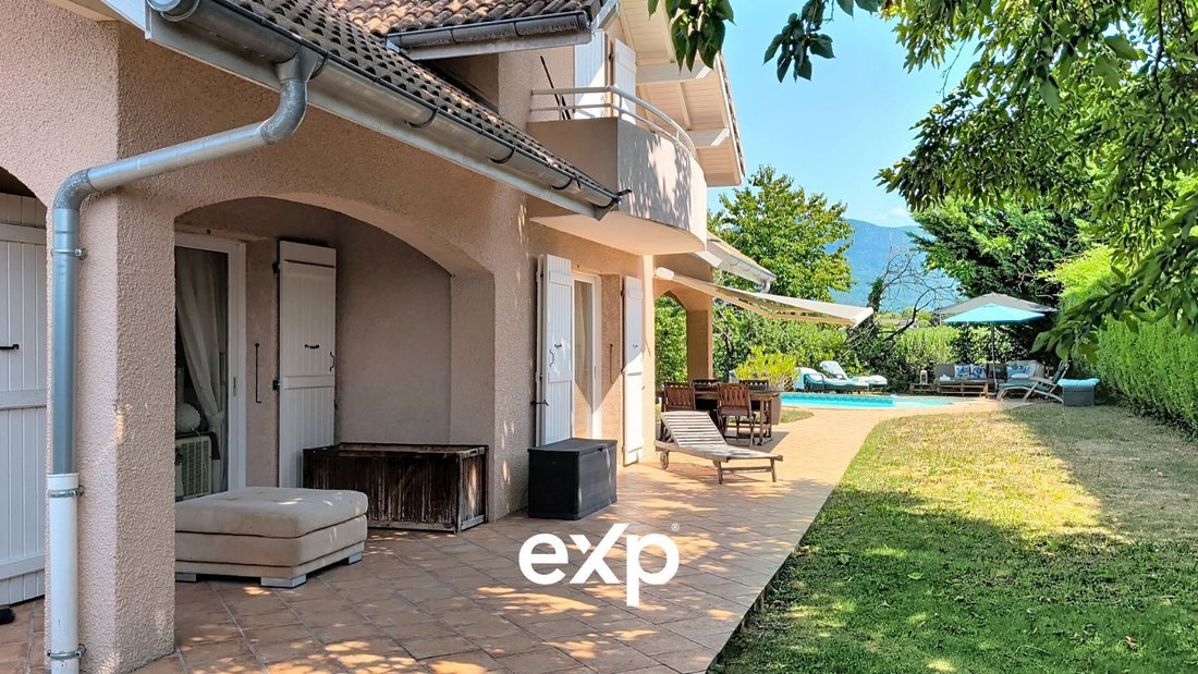 Villa in Veigy-Foncenex, Auvergne-Rhône-Alpes, France 3 - 18604072