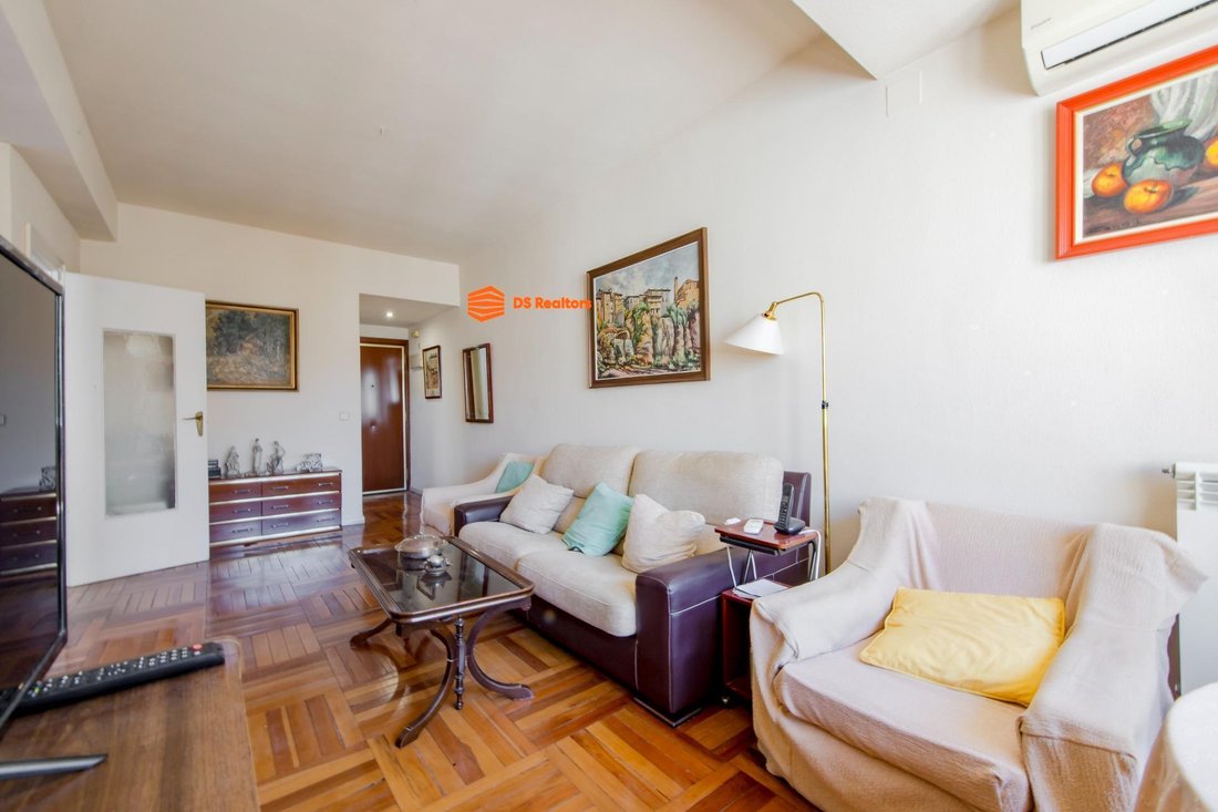 Apartment in Retiro, Madrid, Spain 4 - 18597359