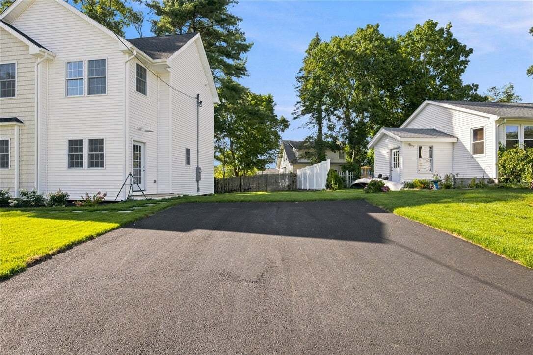 House in Barrington, Rhode Island, United States 4 - 18599926