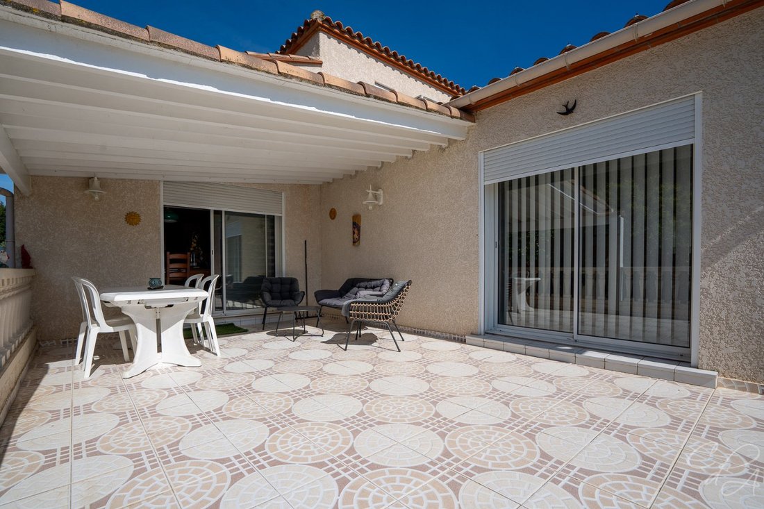 Villa in Villelongue-de-la-Salanque, Occitania, France 4 - 18597974