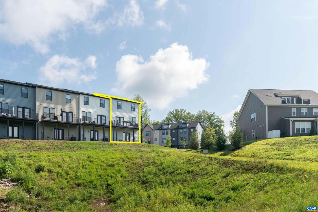 House in Charlottesville, Virginia, United States 3 - 18599691