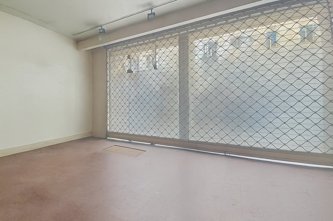 Apartment in Lorette-Martyrs, Paris 9e Arrondissement, Paris 5 - 18597694
