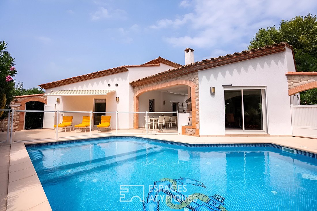 Villa in Saint-Cyprien, Occitania, France 2 - 18598839