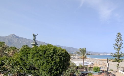 Apartment in Nueva Andalucia, Marbella, Spain 1