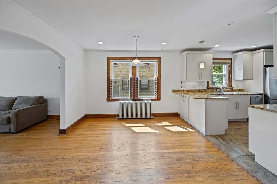 House in Chicago, Illinois, United States 5 - 18601406