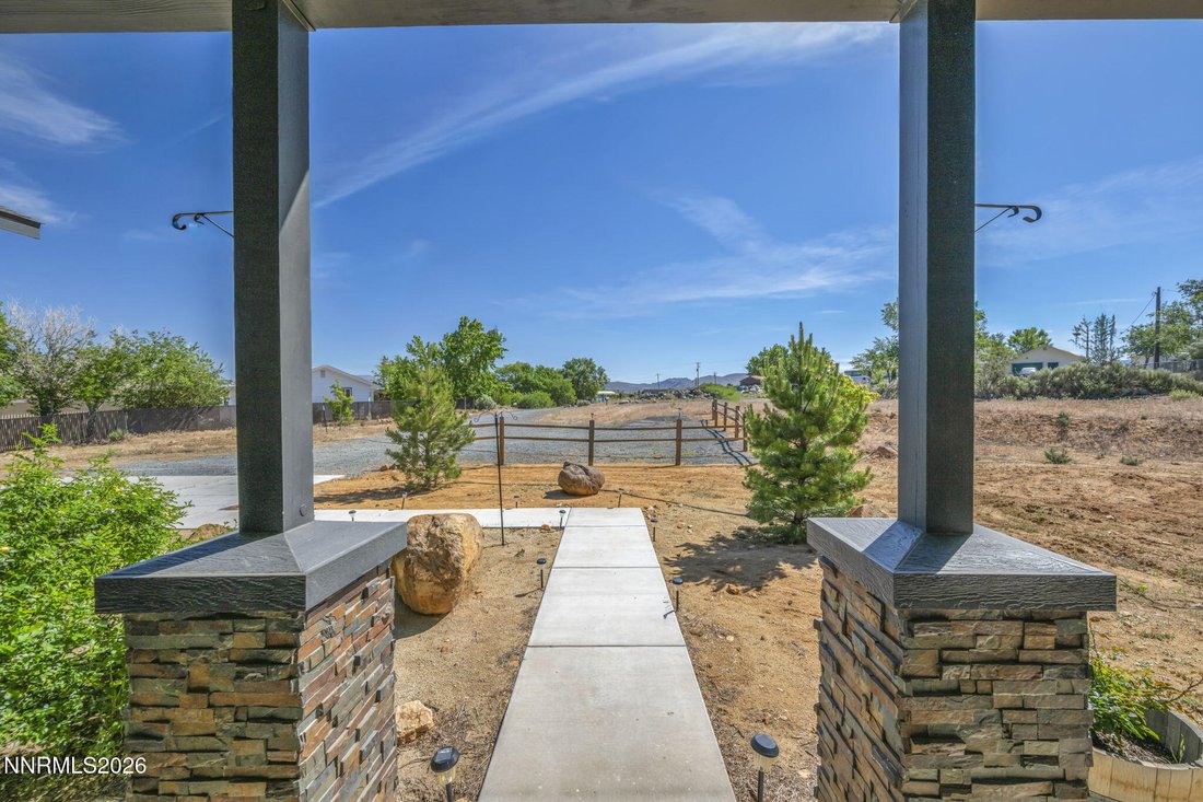 House in Genoa, Nevada, United States 5 - 18596319