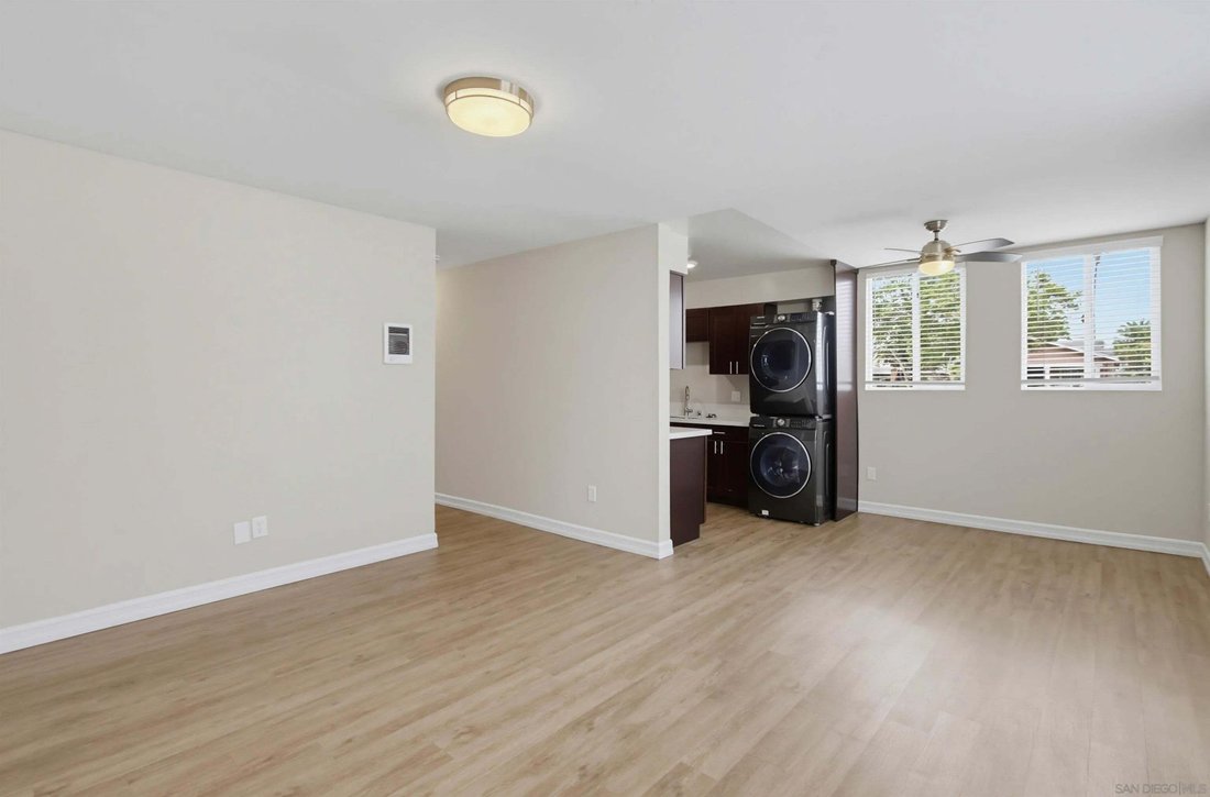 San Diego, California, United States 5 - 18597890