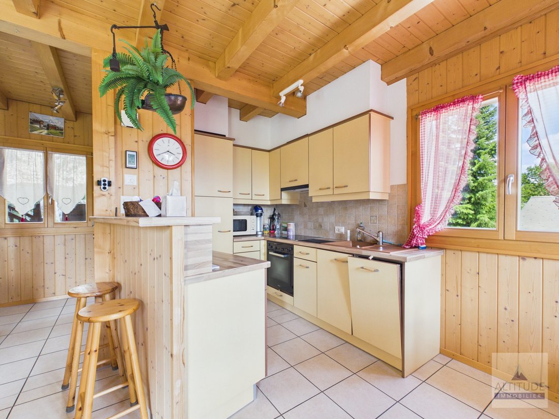 Chalet in Crans-Montana, Valais, Switzerland 5 - 18596432