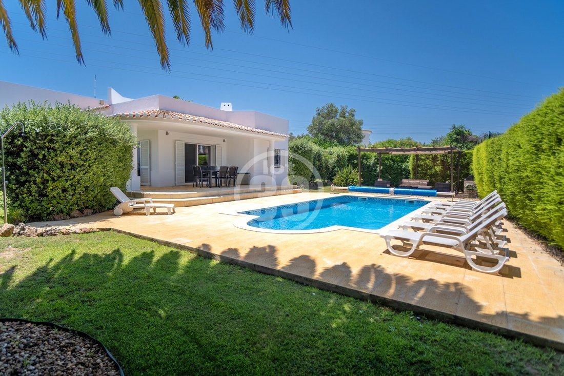 House in Olhos de Agua, Algarve, Portugal 1 - 18598574