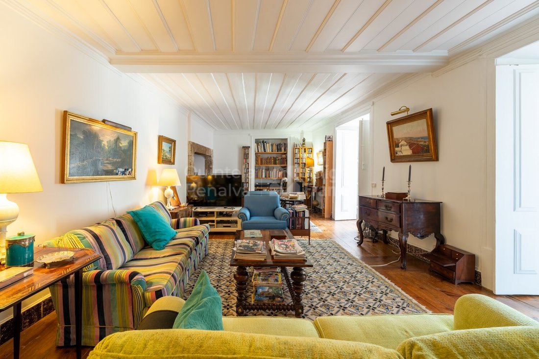 Apartment in Estrela, Lisbon, Portugal 2 - 15015602