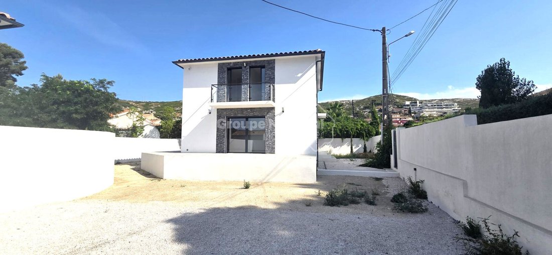 Villa in Le Rove, Provence-Alpes-Côte d'Azur, France 1 - 18602940