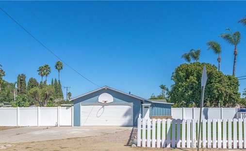House in Santa Ana, California, United States 1