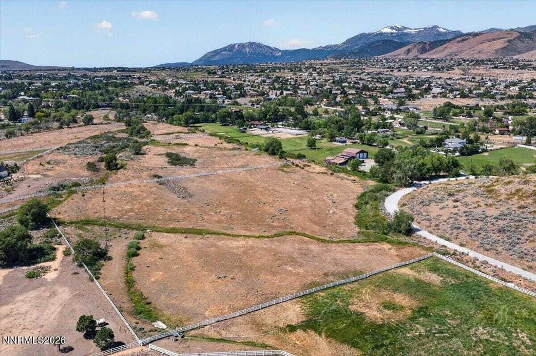 Land in Reno, Nevada, United States 2 - 18603607