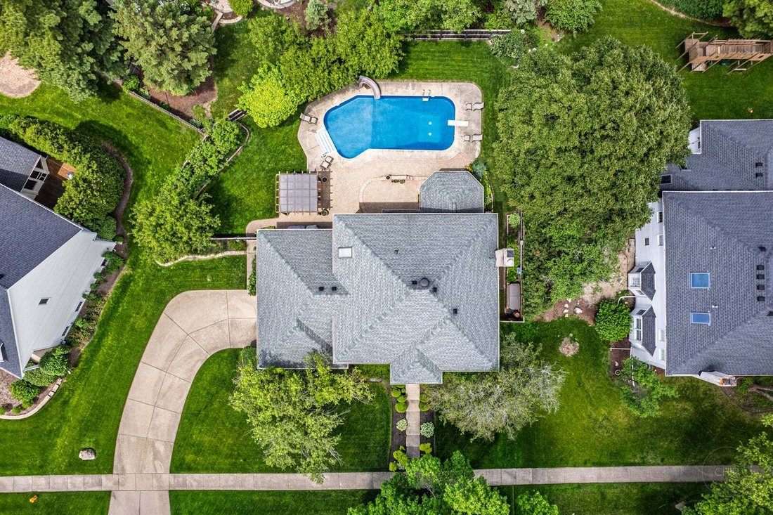 House in Bolingbrook, Illinois, United States 3 - 18601439