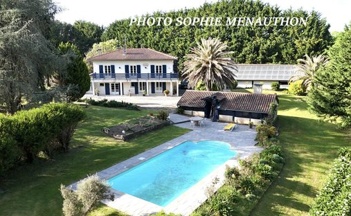 Estate in Bayonne, Nouvelle-Aquitaine, France 1