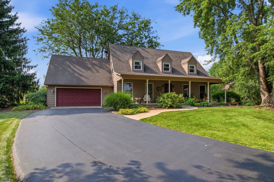House in Plato Center, Illinois, United States 1 - 18601442