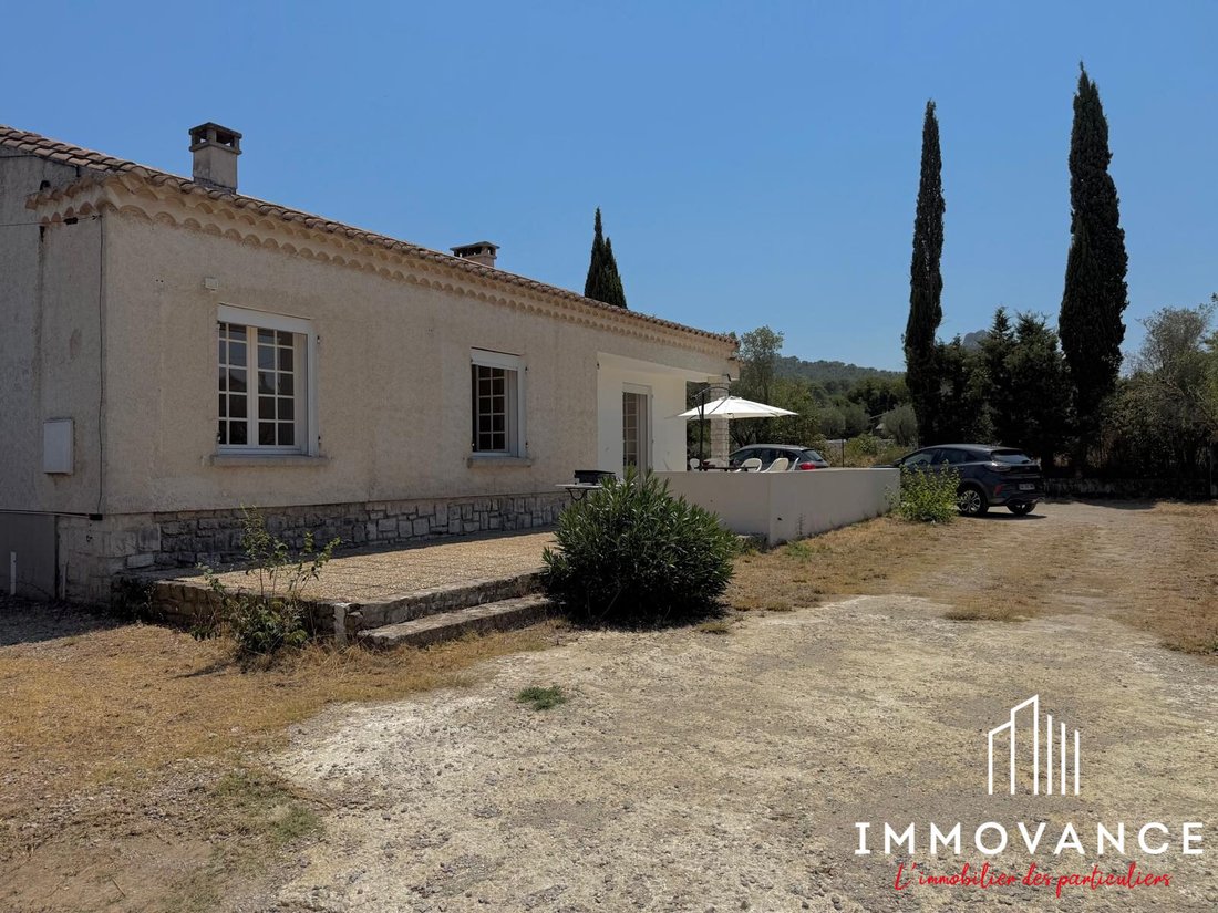 House in Saint-Rémy-de-Provence, Provence-Alpes-Côte d'Azur, France 1 - 18603958