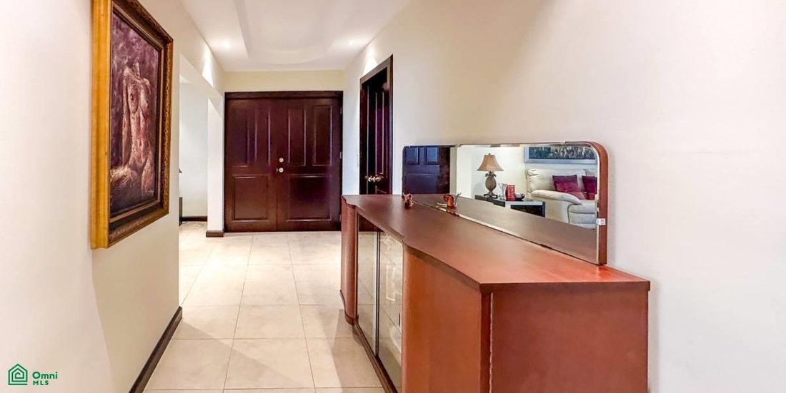 Condo in Escazu, San José Province, Costa Rica 4 - 17101048