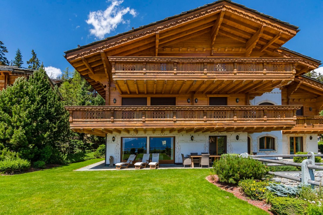 Apartment in Crans-Montana, Valais, Switzerland 1 - 18599984