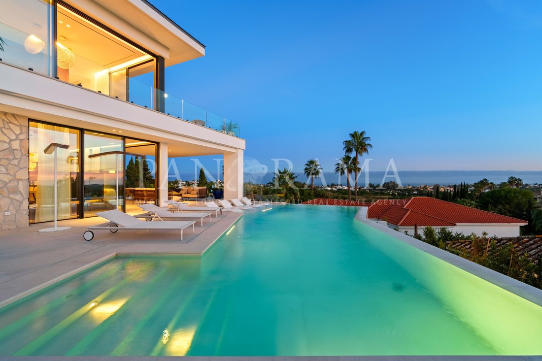Villa in Benahavis, Andalusia, Spain 3 - 18596813
