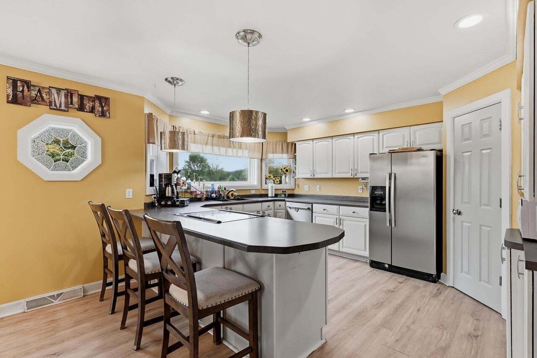 House in Elkhart Lake, Wisconsin, United States 3 - 18600046