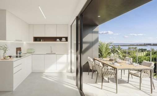 Apartment in Povoa de Santa Iria e Forte da Casa, Lisbon, Portugal 1