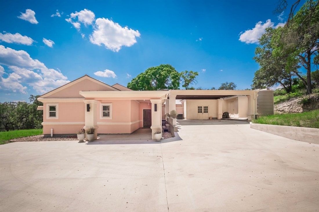 House in Boerne, Texas, United States 3 - 18600882