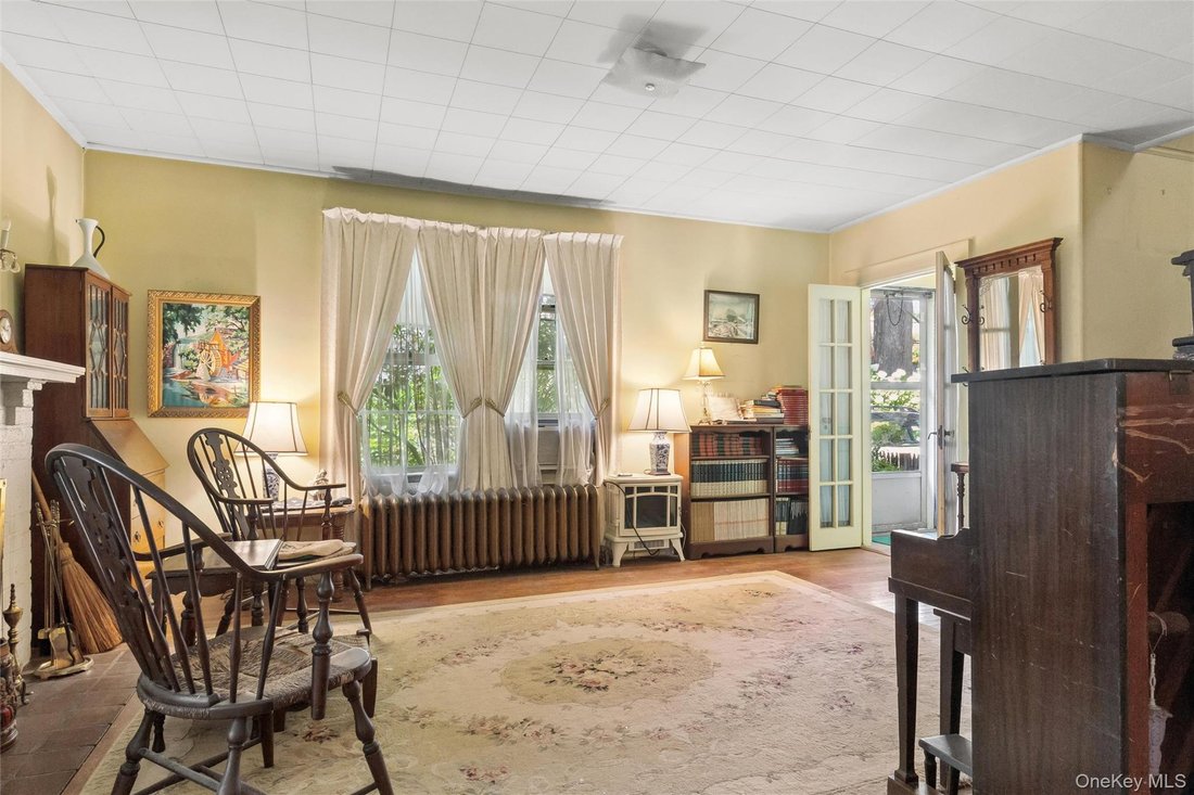 House in Port Washington, New York, United States 5 - 18602360